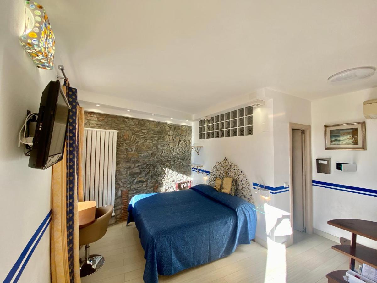 Giovanni Rooms Манарола Екстериор снимка