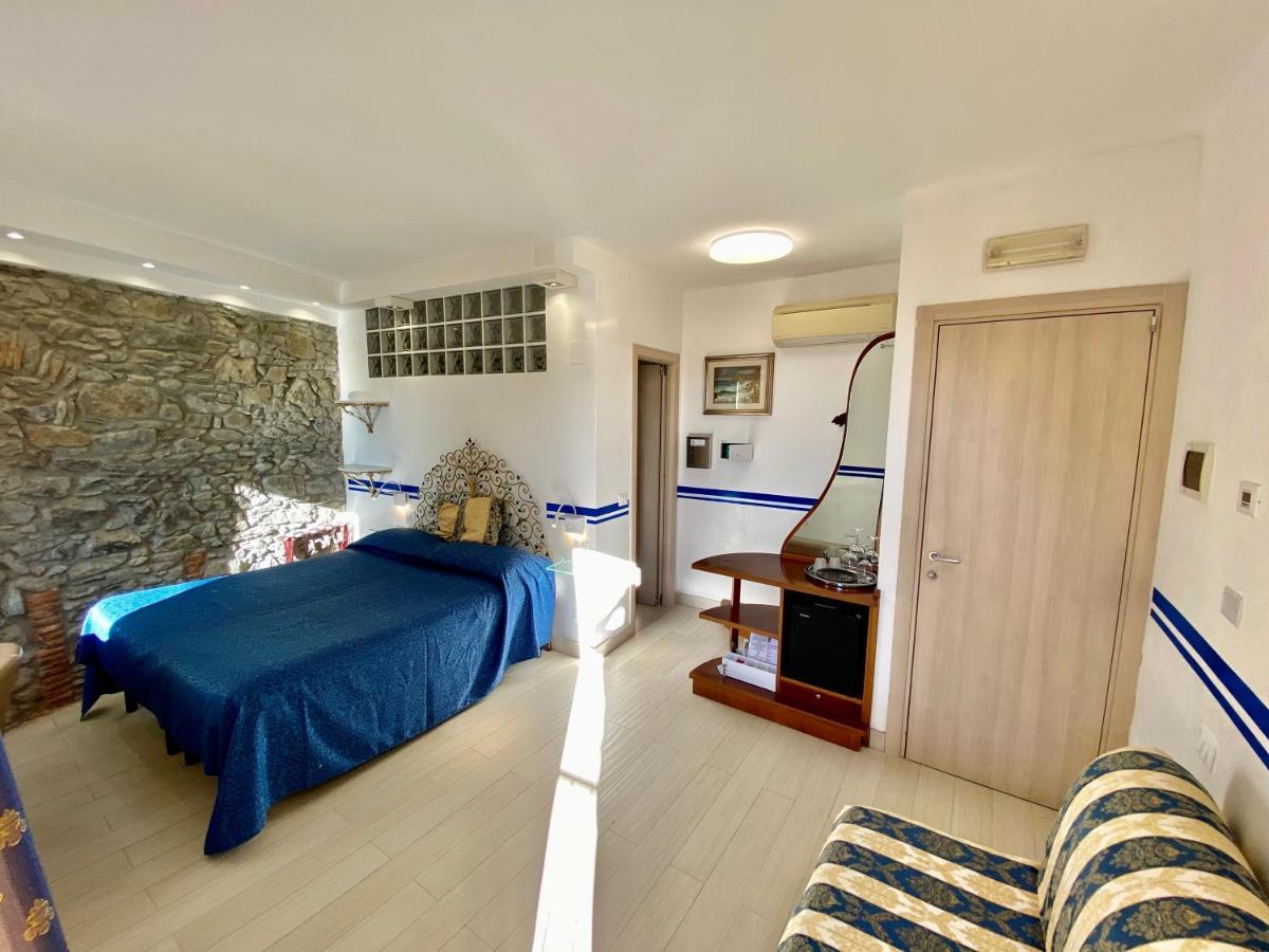 Giovanni Rooms Манарола Екстериор снимка
